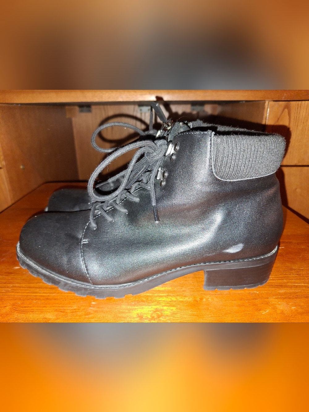 Trotters Black Lace-Up Ankle Boots with Padded Collar